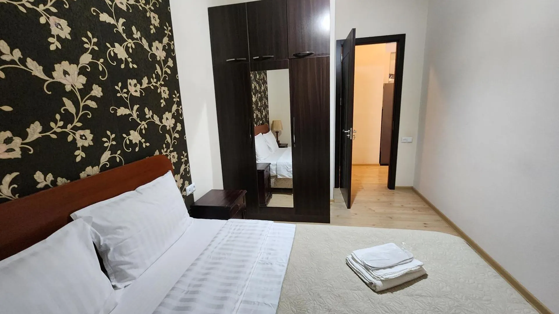 Vake-Saburtalo Hillside Apartment Tbilisi