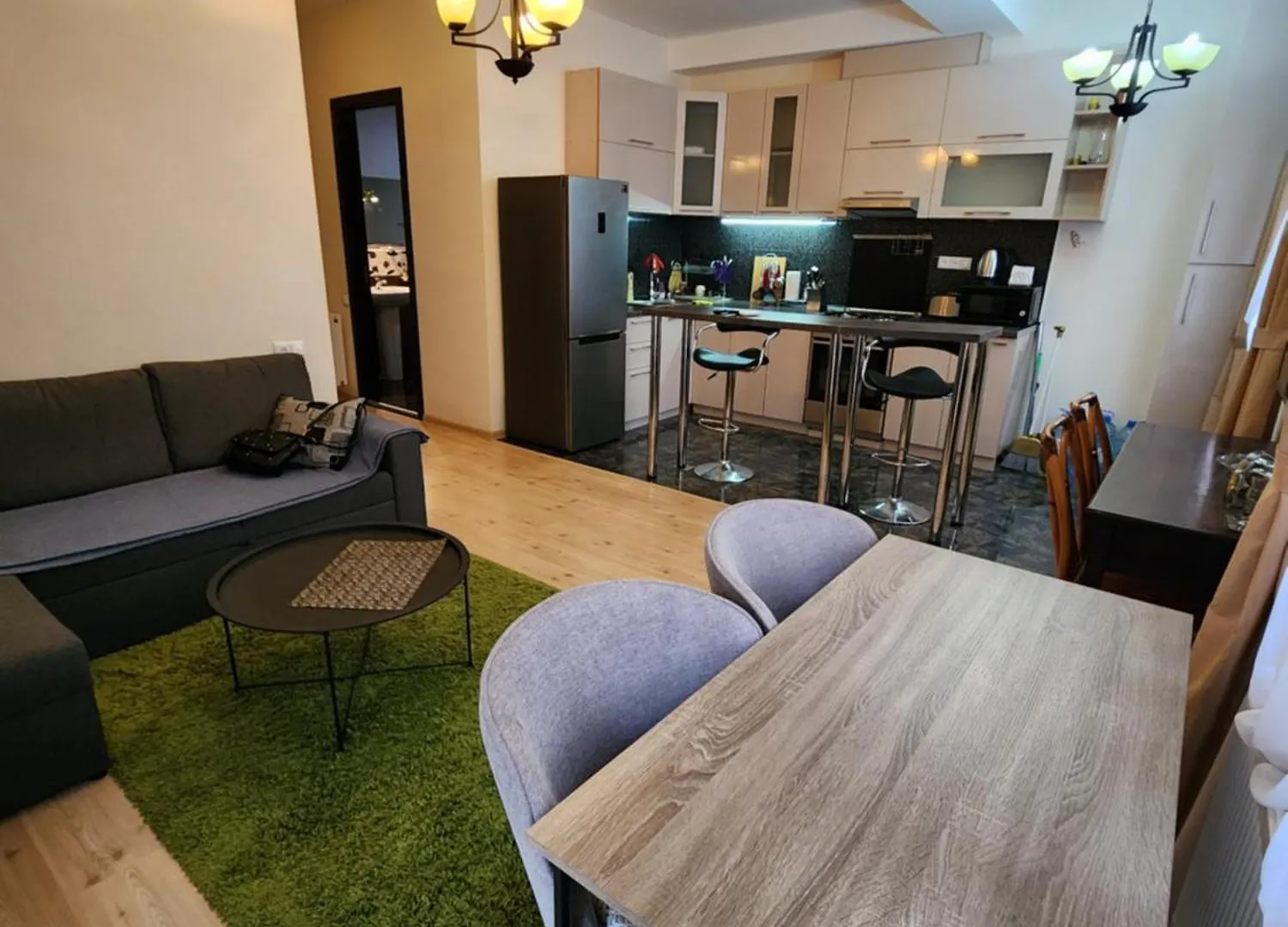 Vake-Saburtalo Hillside Apartment Tbilisi